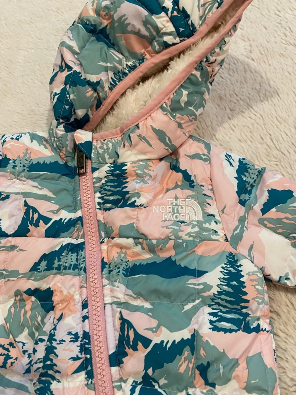 The North Face Baby ThermoBall Snowsuit 0-3M Hooded Bunting Pink Print Primaloft